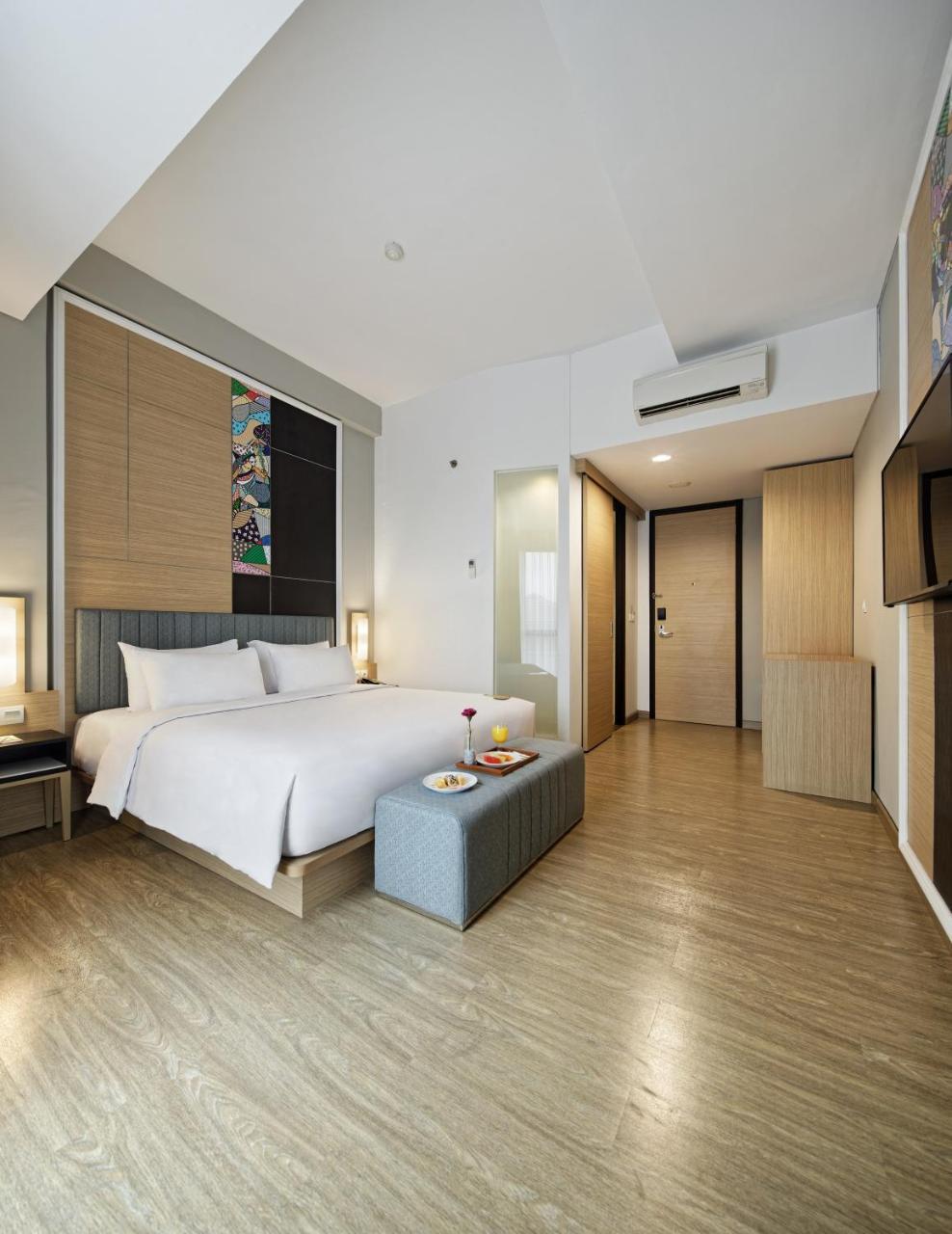 Maxone Platinum Hayam Wuruk Hotel Jakarta Buitenkant foto