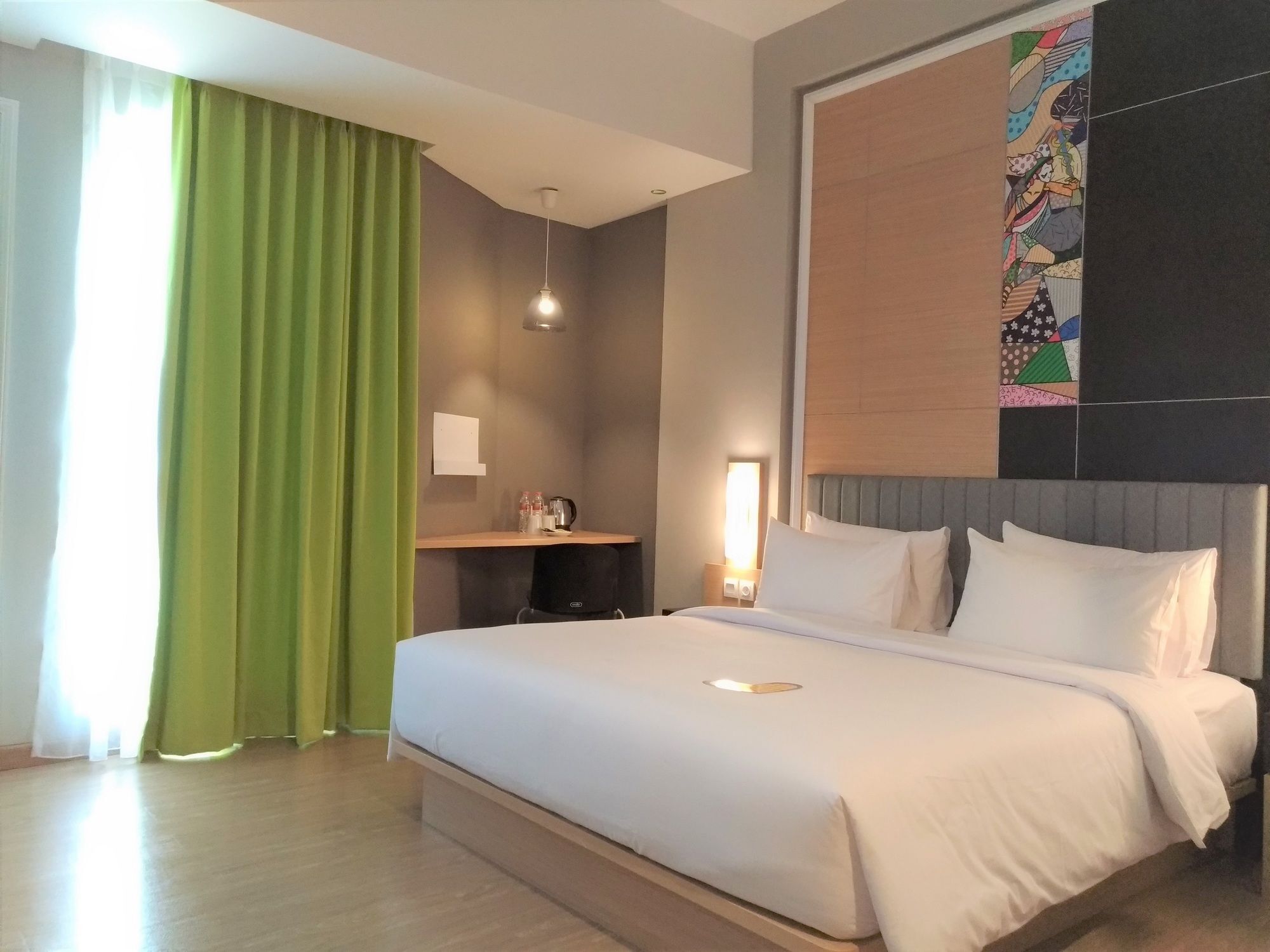 Maxone Platinum Hayam Wuruk Hotel Jakarta Buitenkant foto
